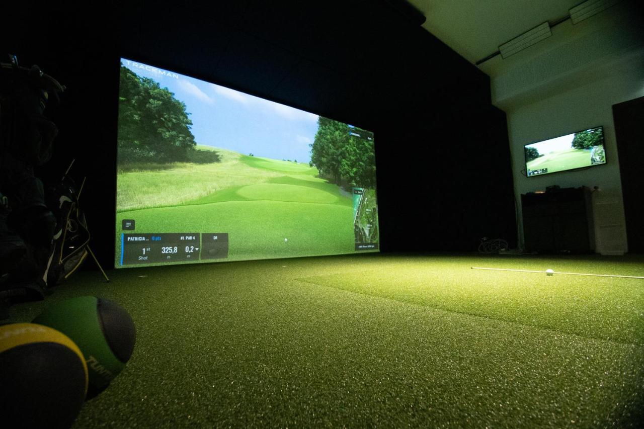ホテル On The Way 24 - Sauna & Golfsimulator Inklusive シュピッタール・アン・デア・ドラウ エクステリア 写真